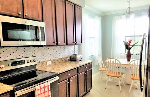 Lakewood Ranch Condo | Amazing 3Bedrooms&2 baths with great privacy