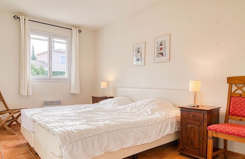 Nans-les-Pins Apartment | Beautiful apartment for 6 people with WIFI, pool, TV, terrace and parking