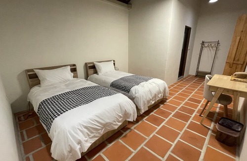 Jinsha Cottage | Inviting Sunshine Music Traditional Guest House for Families