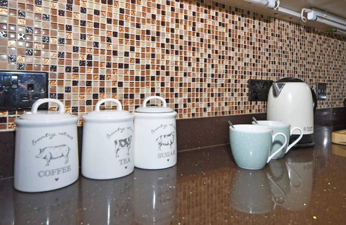 Trafford House | Discover Family-Friendly Comfort at Hale Low Road Altrincham