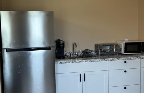 St. Martin Cottage | Cozy 1 Bedroom Studio Suite Near Maryland Beaches
