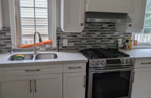 Barrie House | Discover Private Castle: Your Family-Friendly Retreat in Barrie