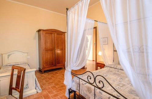 San Macario In Monte Villa | Spacious Villa for 20 with Private Pool and Pet-Friendly Stay