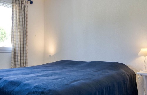 Nans-les-Pins Apartment | Inviting Apartment for 6 with Pool, WIFI and Terrace