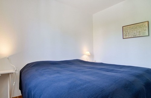 Nans-les-Pins Apartment | Inviting Apartment for 6 with Pool, WIFI and Terrace