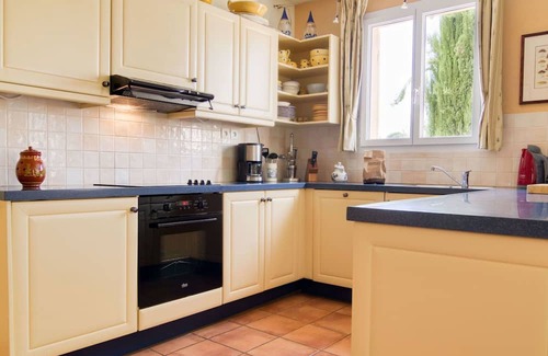 Nans-les-Pins Apartment | Comfortable Apartment for 6 with Pool, WIFI, and Terrace