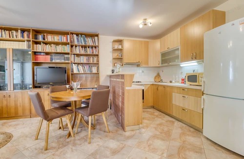 Klana Apartment | Serene Apartment with Private Pool & Ocean View Terrace