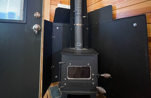 Parsons Cabin | The Self-Care Tiny Cabin near TN River