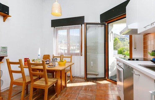 Sonvico Apartment | Comfortable Apartment for 4 with Pool and Panoramic Views