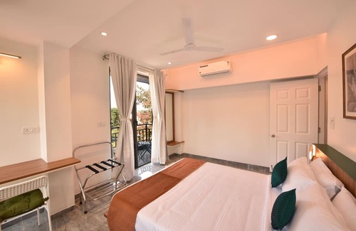 Alto de Porvorim Apartment | Cozy One BHK Condo in North Goa with Breakfast Included