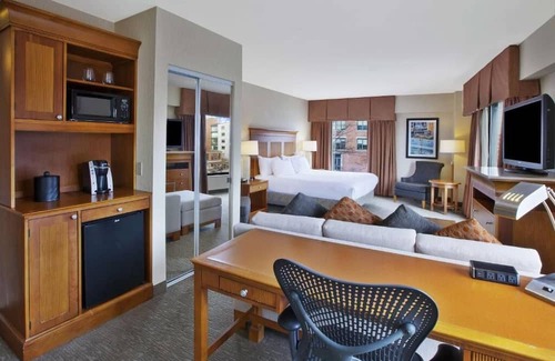 Old Port House | Discover Portland: Waterfront Hotel with Indoor Pool & Breakfast