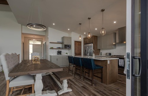 East Kootenay Cottage | Escape to Koocanusa Oasis: Private Beach & Dock Access