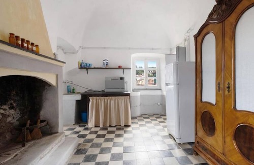 Bracelli House | Explore the 5Terre from Palazzo Ravaschieri Apartment