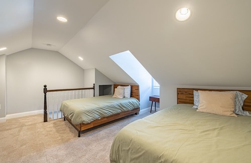 Fort Dupont House | Updated 4BR Townhome in DC - Family and Pet Friendly