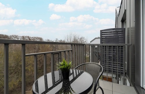 Nowe Miasto Apartment | Discover Loft Antresola & Balkon in Poznań: Pet Friendly Stay