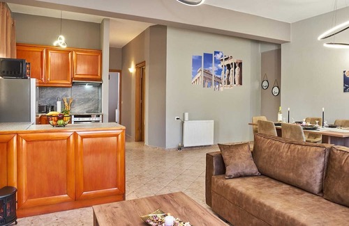 Paliani House | Relax at The Middle Of Crete Apartment with Private Pool
