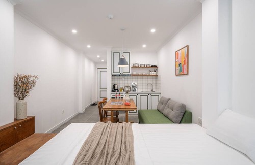Old Quarter Apartment | Elegant SUZEY Residence: 5-Star Comfort with Unique Amenities