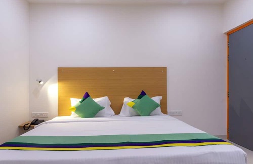 Hadapsar Hotel | Explore Treebo Savali Inn Executive: Family-Friendly Stay