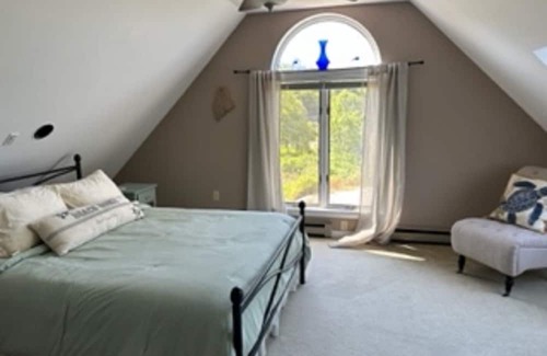 Sebasco House | Cozy Ocean View Retreat with Nature Trails & Family Amenities