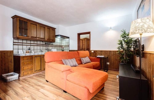 Brena Baja House | Elegant Holiday Home 'Casa Cora' with Jacuzzi & Mountain Views