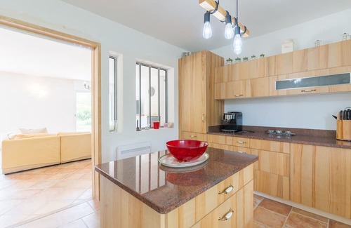 Montjustin House | Relaxing La Bergerie Montjustin with Private Pool & Views