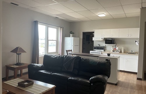 Lloydminster Apartment | Cozy 1 Bedroom Apartment with Breakfast for 2 Guests