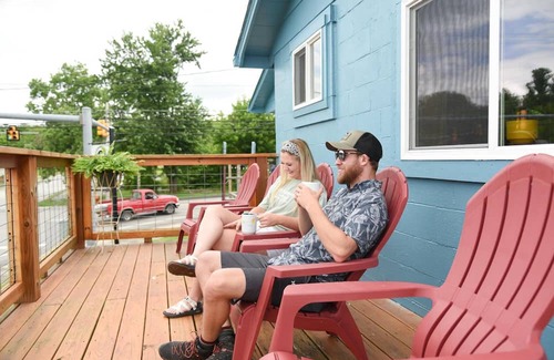 Tracy City House | Gizzard South: Guest Rated 10/10 with Breakfast Included