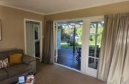 Holdens Bay House | Inviting Holden's Bay Hideaway with Breakfast & Family Amenities