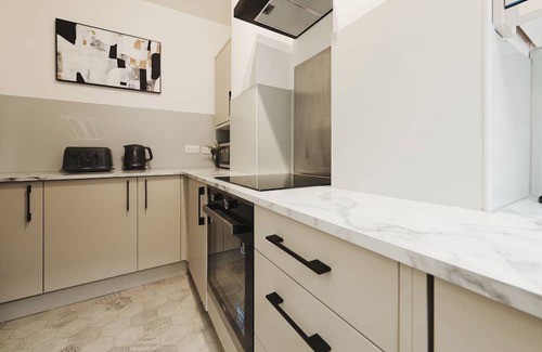Liverpool Apartment | Garmoyle Road Flat 2
