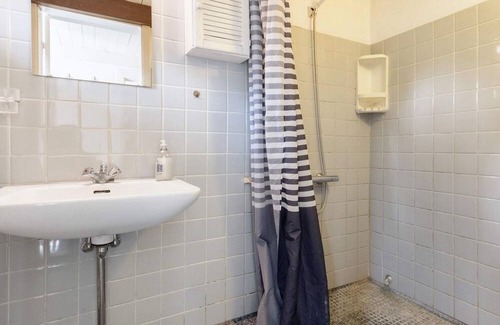 Guldborg House | Cozy 6-Person Holiday Home with Ocean View in Guldborg