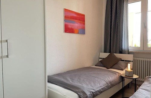 Oldesio House | Comfortable Suite Perlago: Family-Friendly Holiday Haven