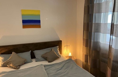 Oldesio House | Comfortable Suite Perlago: Family-Friendly Holiday Haven
