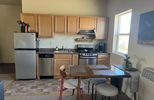 Mancos Apartment | Discover Valle Verde Guesthouse: Family and Pet Friendly