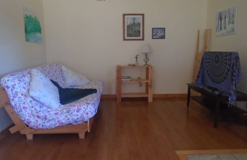 Tay Valley Cottage | Serene Cottage Retreat on 27 Acres Near Ottawa