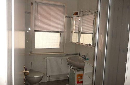 Zudar Apartment | Family-Friendly Ocean View at Rügen Fewo 168