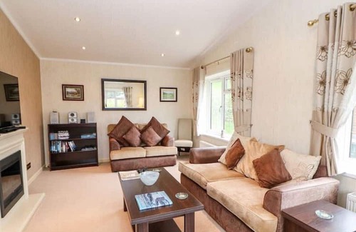 Tunstall Cabin | Family-Friendly Stays at The Fairhaven Hotel