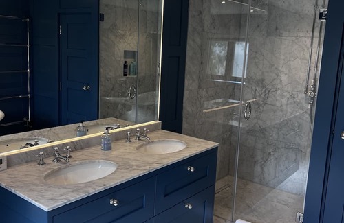 Aldingbourne House | Luxury two bed cottage not far from the festivities of Goodwood