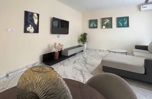 Cocody Apartment | Cozy Notre Dame 2-Bedroom Retreat - Family Friendly Stay