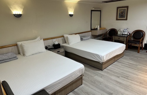 Luodong House | Budget-Friendly JianGuo Hotel with Child Friendly Amenities