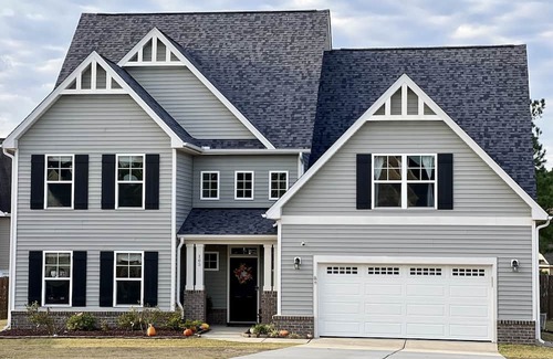 Aberdeen House | Relaxing 4BR Retreat Near the Exciting US Open 2024