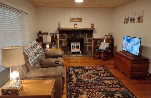 Saint Andrews House | Tranquil Sewanee Home with Ocean View & Kitchen Access