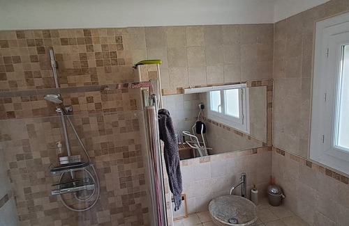 Villeneuve-sur-Lot Villa | Villa Near Olympic Training Center - Family Friendly Stay