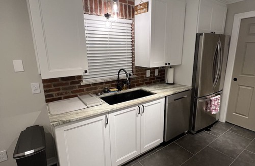 Oviedo House | Serene Lake Home in Oviedo, Perfect for UCF Visits
