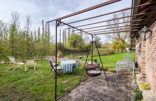 Montigny-sur-Loing Apartment | Idyllic Retreat at Dream Spot Forêt de Fontainebleau