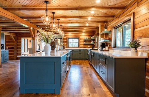 Carbon Hill Cabin | Discover Hocking Hills Hidden Falls Lodge: Spa & Hot Tub Retreat