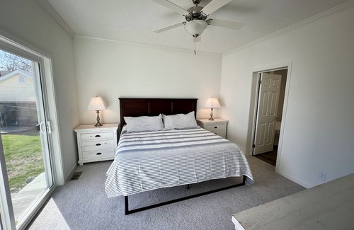 Port Clinton Cottage | Beachfront Haven with Park Access and Family-Friendly Perks