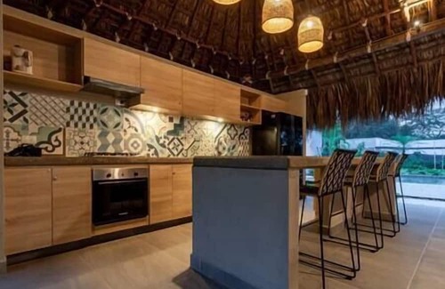 Sopetran House | Relaxing Coastal Retreat with Hot Tub & Pet-Friendly Perks