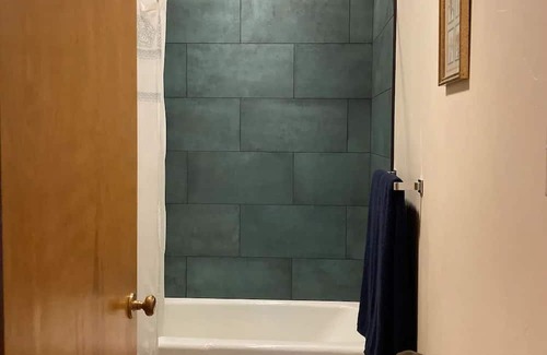 Butte Apartment | Cozy Child-Friendly Stay on the Westside Awaits You