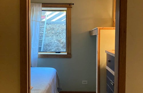 Butte Apartment | Cozy Child-Friendly Stay on the Westside Awaits You