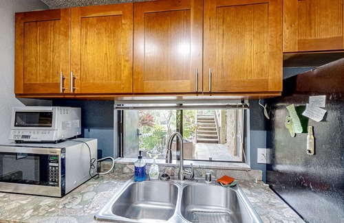 Waikoloa Condo | Inviting Condo with Lanai, Pool and Golf on-site